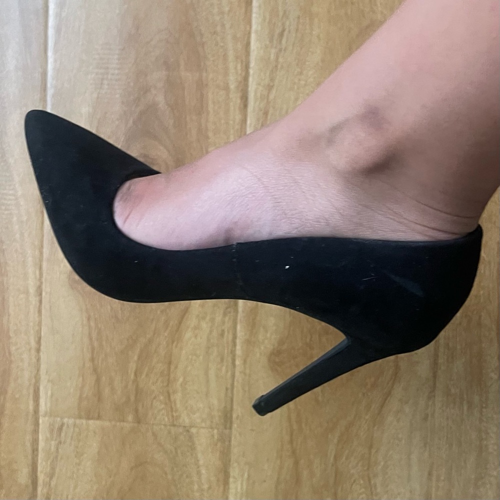 Call It Spring Black Pointed Heels - Picture 4 of 5